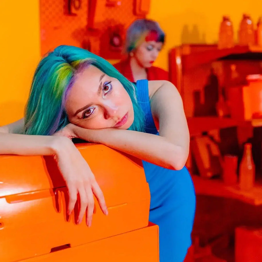 Eyelighter | Slide-Blue | Liquid Glitter Eyeshadow | Shiny