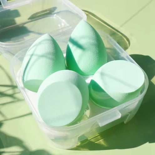 Beauty Egg Blender Sponge w/ Container - Mint